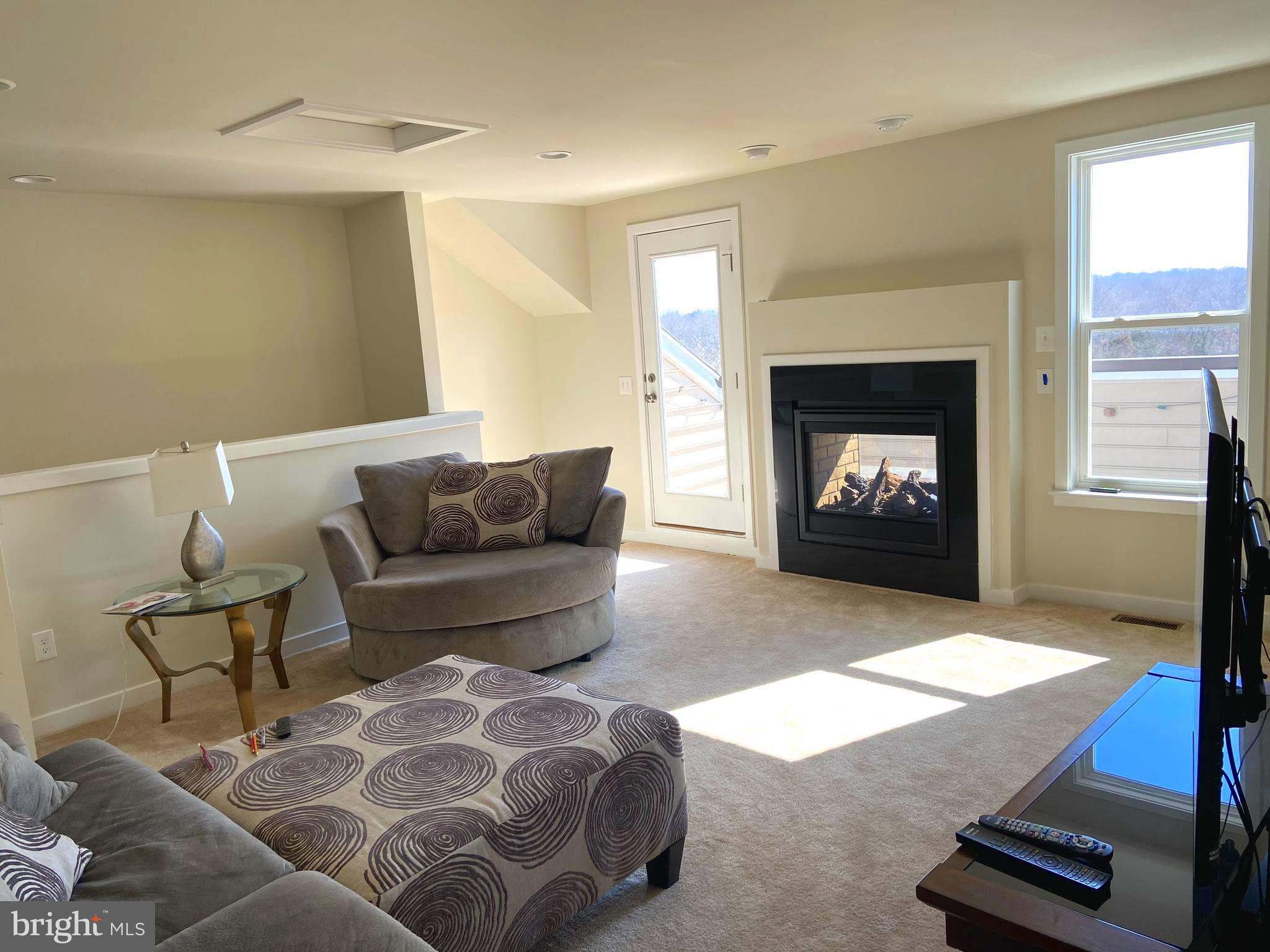 45029 Graduate Terrace Ashburn, VA 20147 - Photo 17 of 21