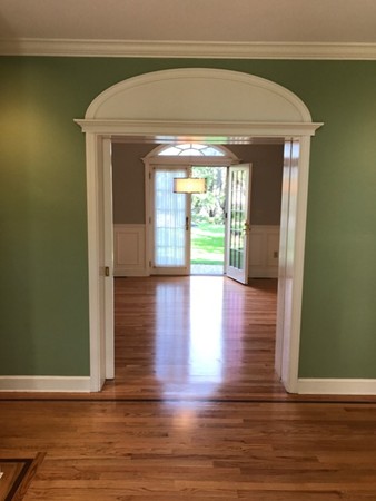 14 Hillcrest Road Beverly, MA 01915 - Photo 4 of 28 Gallery Image 4