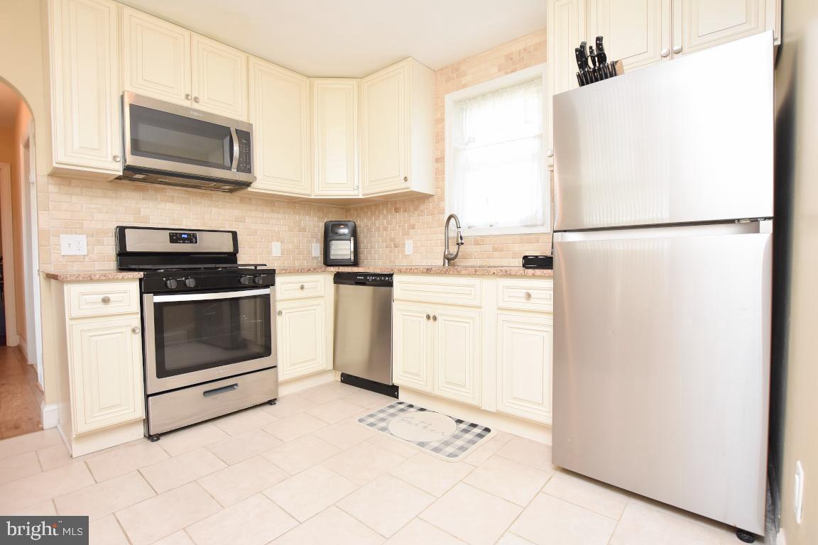515 Good Intent Road Blackwood, NJ 08012 - Photo 10 of 32 Kitchen