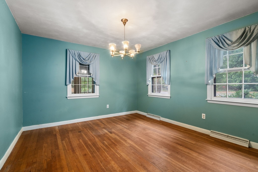 14 Spring Street Hingham, MA 02043 - Photo 9 of 29