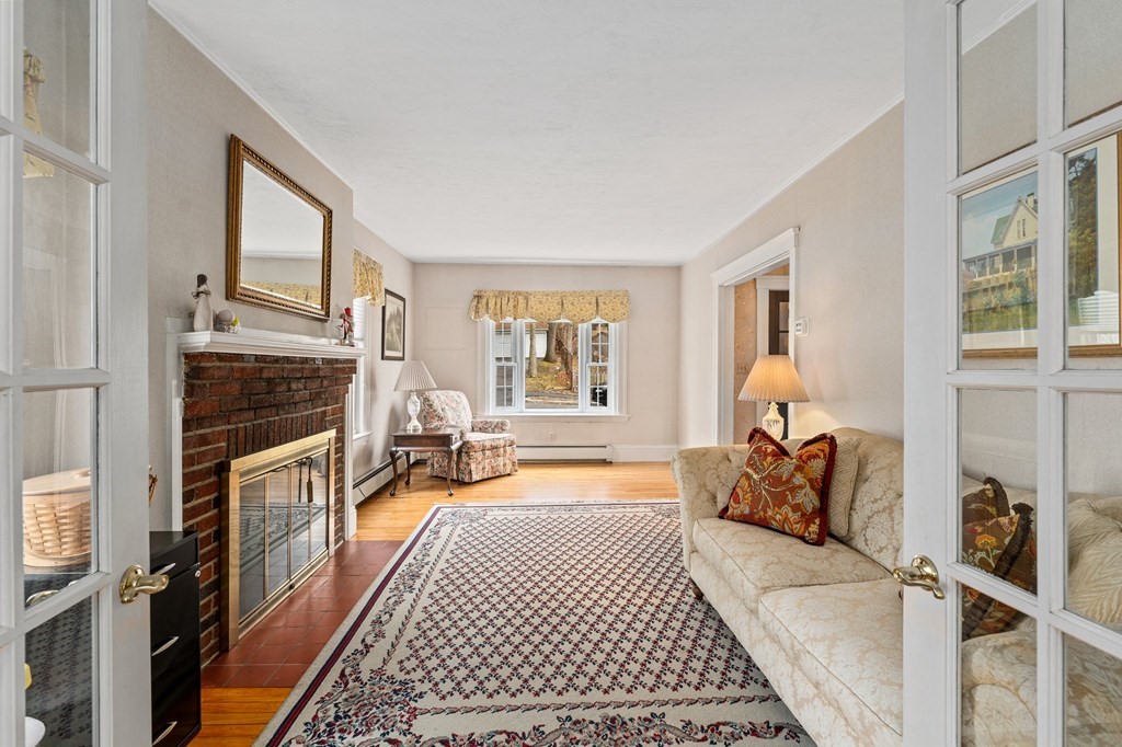 3 Hanna Road Worcester, MA 01602 - Photo 7 of 42 Gallery Image 7