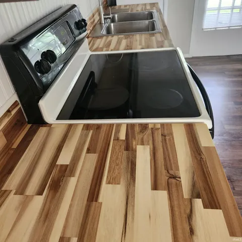 $189,900 | 314 South Union Street, Selma, IN 47383