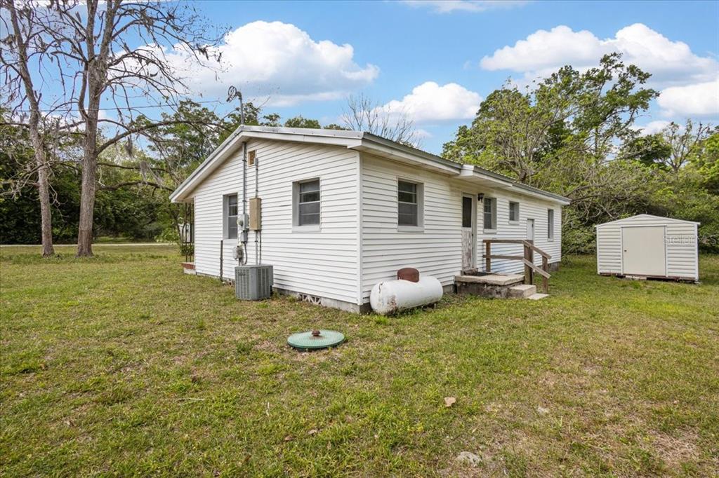 23832 Northwest 183rd Road High Springs, FL 32643 - Photo 32 of 35