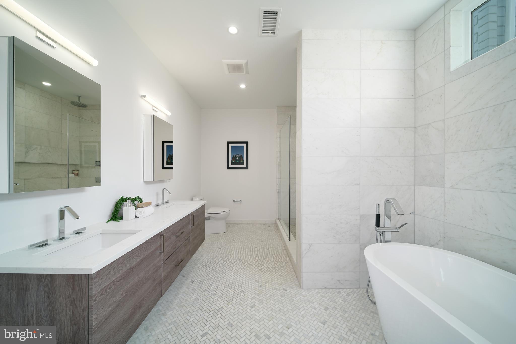 142 South Front Street Philadelphia, PA 19106 - Photo 14 of 36