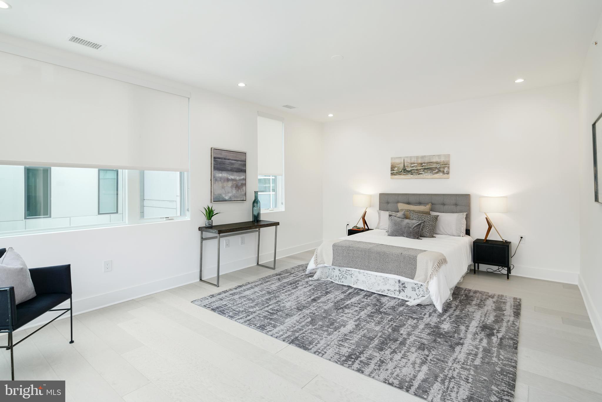 142 South Front Street Philadelphia, PA 19106 - Photo 9 of 36