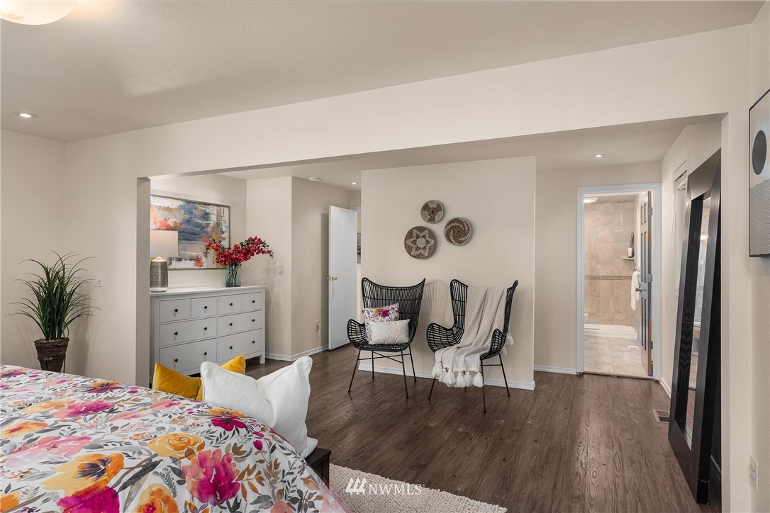 12207 Northeast 162nd Street Bothell, WA 98011 - Photo 14 of 27 Gallery Image 14