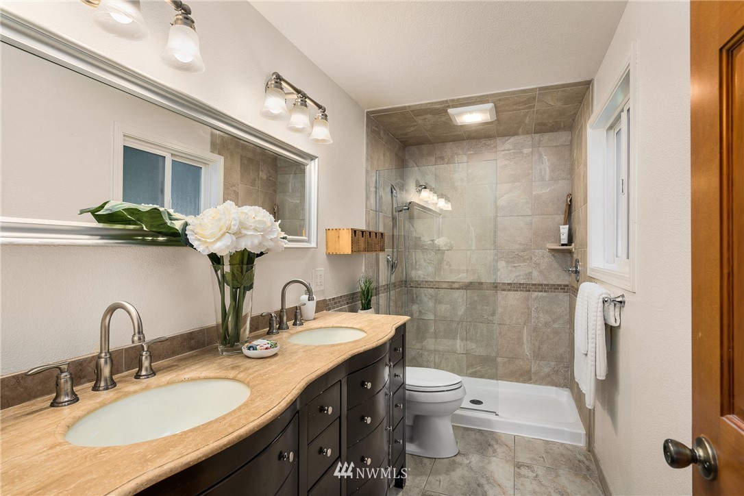 12207 Northeast 162nd Street Bothell, WA 98011 - Photo 15 of 27 Gallery Image 15