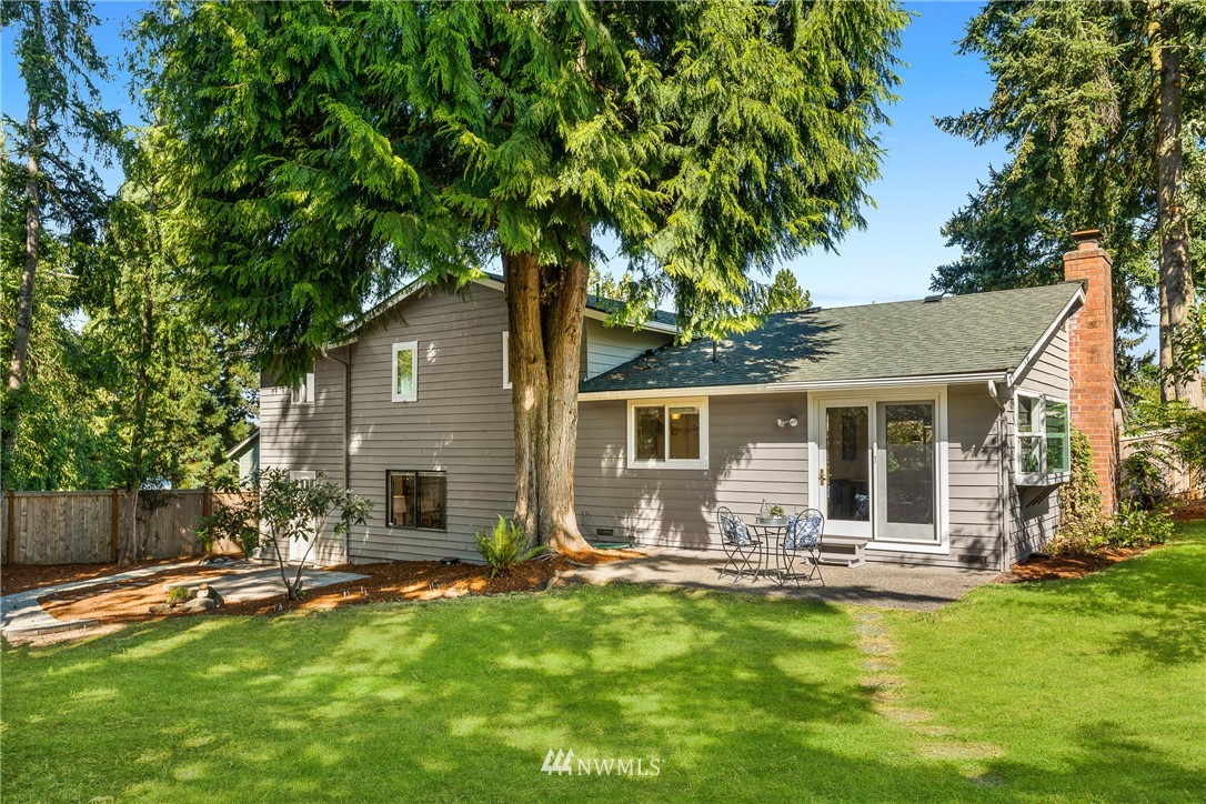 12207 Northeast 162nd Street Bothell, WA 98011 - Photo 21 of 27 Gallery Image 21