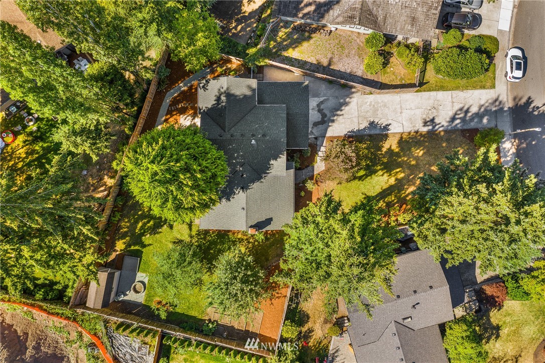 12207 Northeast 162nd Street Bothell, WA 98011 - Photo 27 of 27 Gallery Image 27