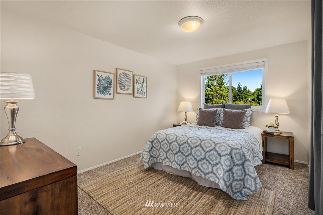 12207 Northeast 162nd Street Bothell, WA 98011 - Photo 10 of 27 Gallery Image 10