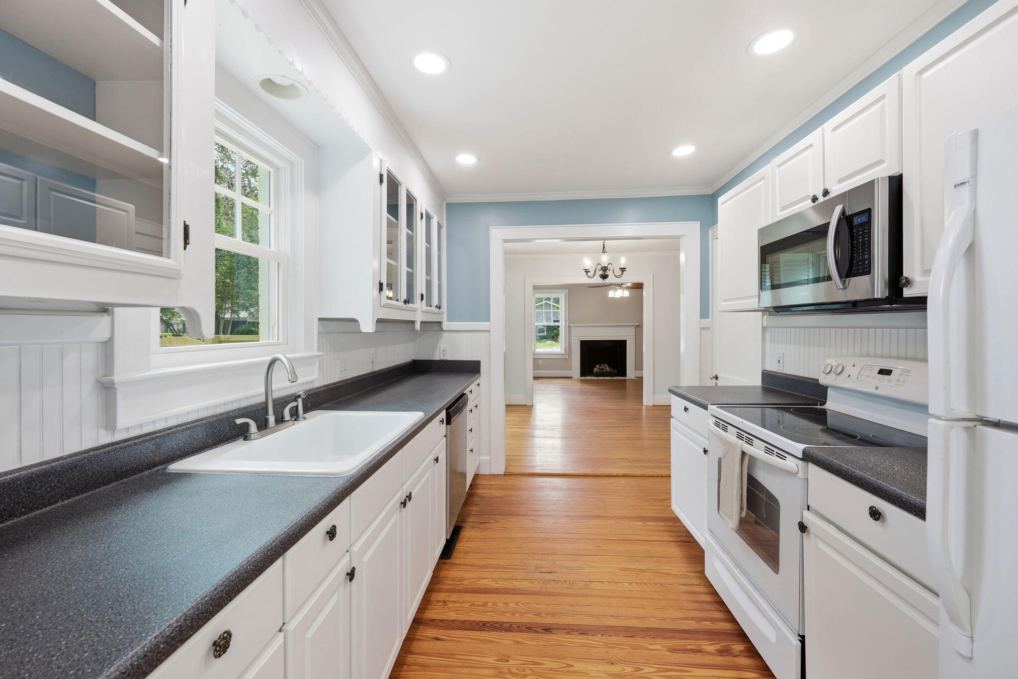316 Klein Street Walterboro, SC 29488 - Photo 10 of 45 10-web-or-mls-470A6253