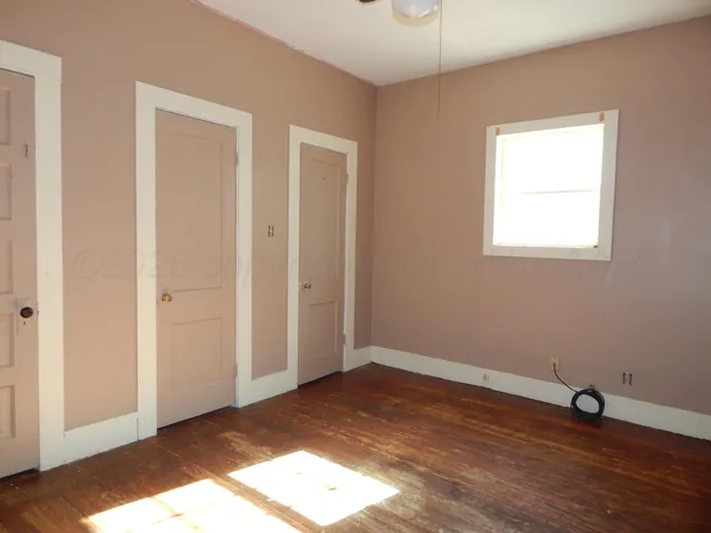 $80,000 | 1004 Childress Street, Wellington, TX 79095