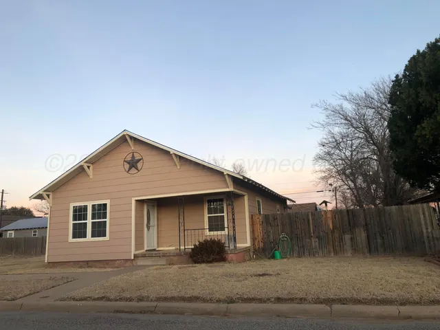 $80,000 | 1004 Childress Street, Wellington, TX 79095
