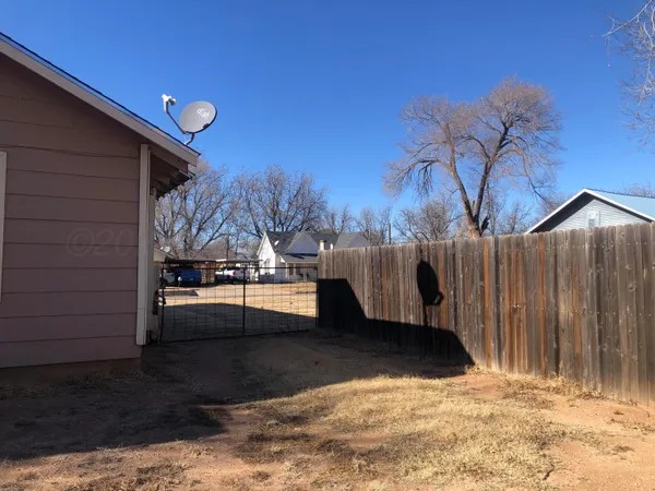 a view of outdoor space yard and deck