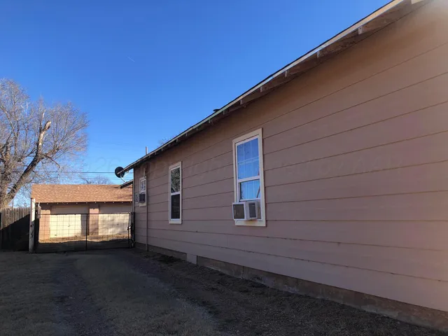 $80,000 | 1004 Childress Street, Wellington, TX 79095