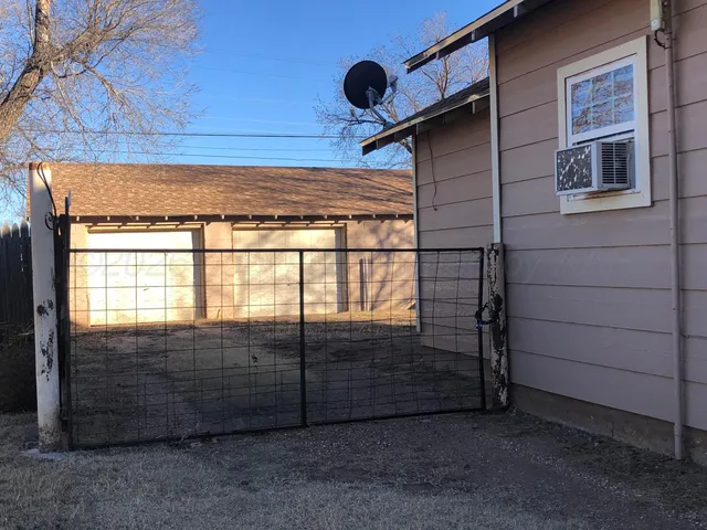 $80,000 | 1004 Childress Street, Wellington, TX 79095