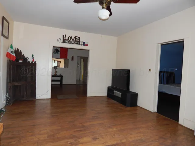 $80,000 | 1004 Childress Street, Wellington, TX 79095