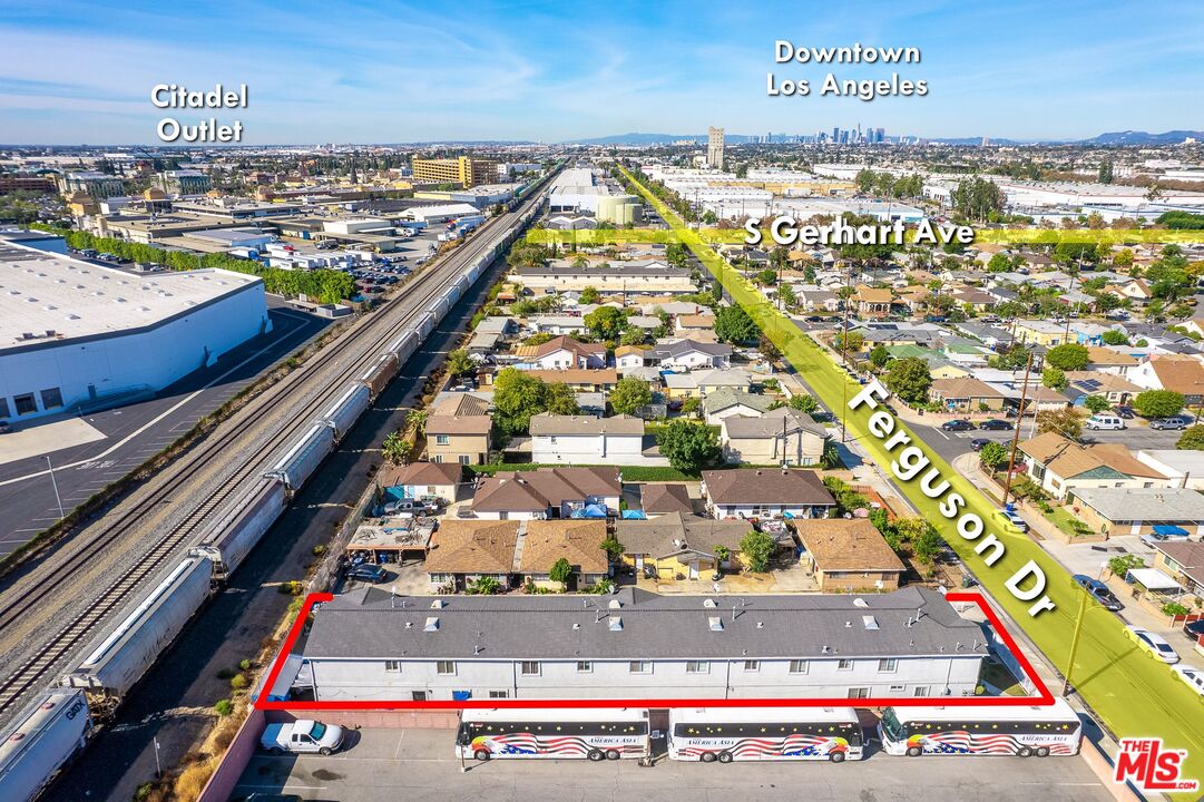 6014 Ferguson Drive Commerce, CA 90022 - Photo 17 of 22 a view of swimming pool with a balcony