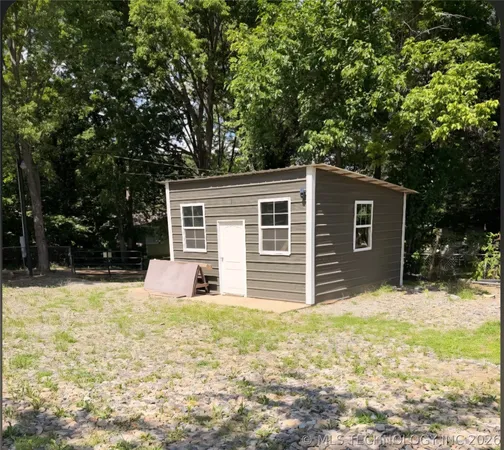 $49,000 | 505 West Argyle Avenue, Sallisaw, OK 74955
