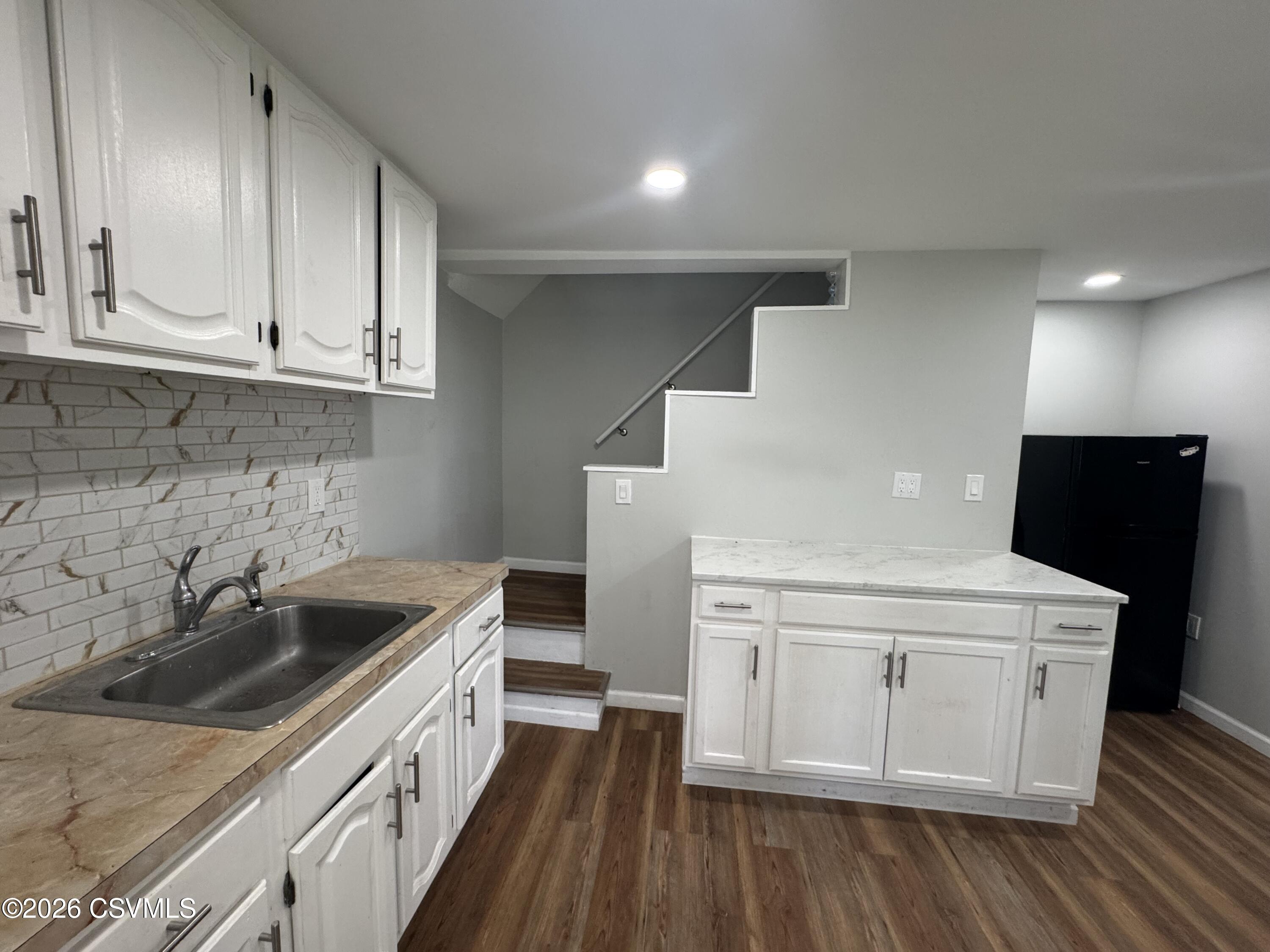 75 3rd Street Oneida, PA 18202 - Photo 4 of 16