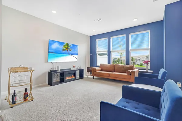 $406,900 | 9541 4th Street North, Lake Elmo, MN 55042