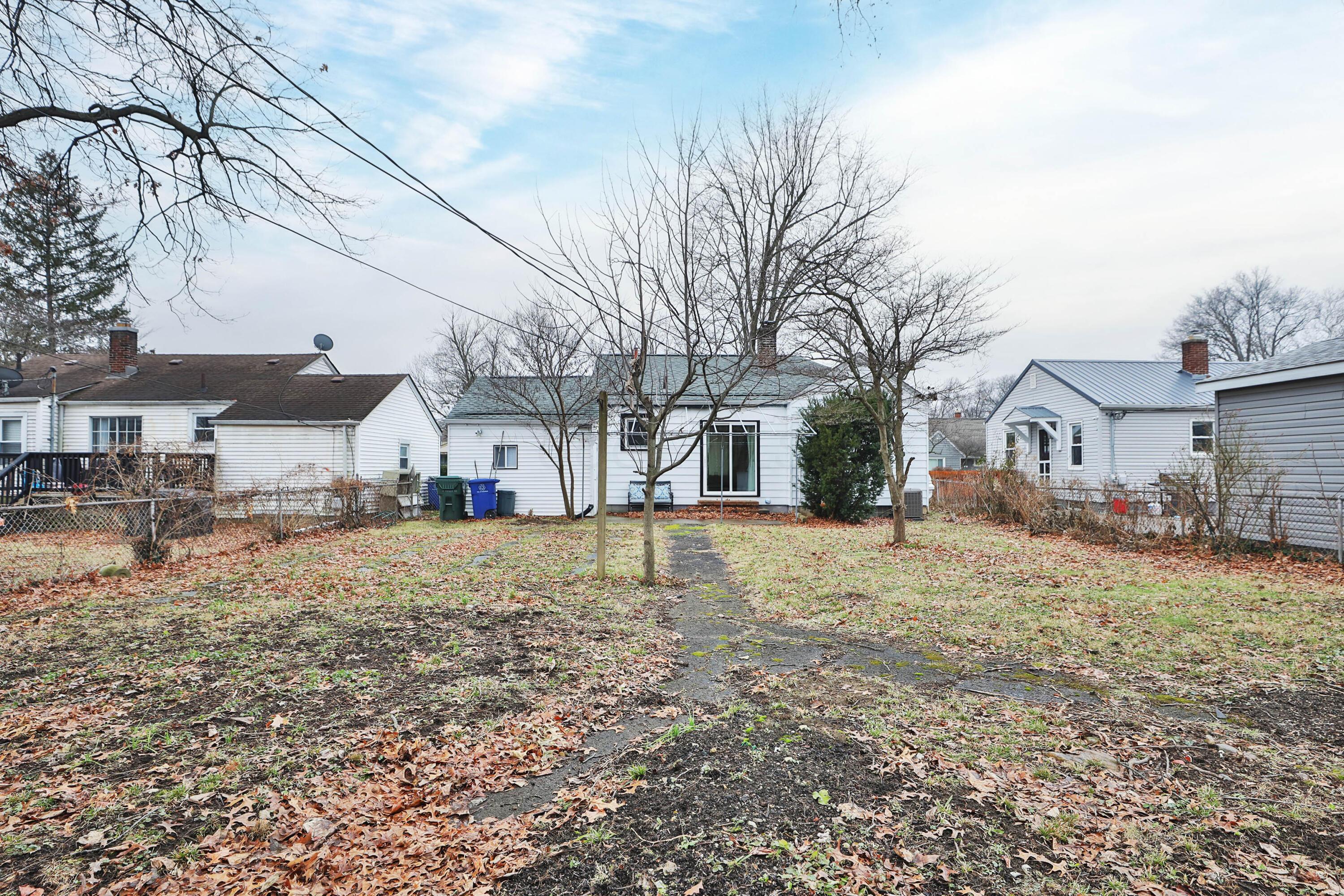 124 North Gould Road Columbus, OH 43209 - Photo 43 of 45 126-N-Gould-43
