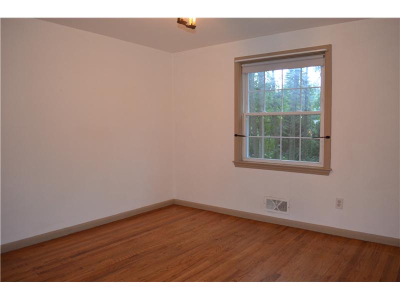 333 Angell Road Lincoln, RI 02865 - Photo 7 of 8 Bedroom.