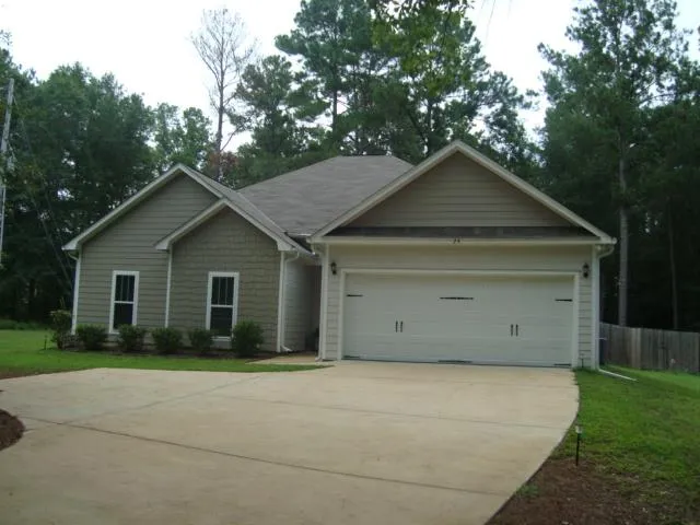 $2,200 | 24 Camp Parkman Road, Phenix City, AL 36869