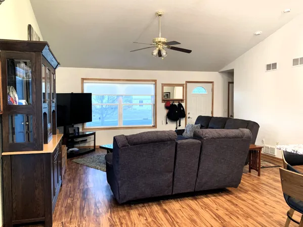 $485,000 | 212 Ridgeview Lane, Columbus, WI 53925