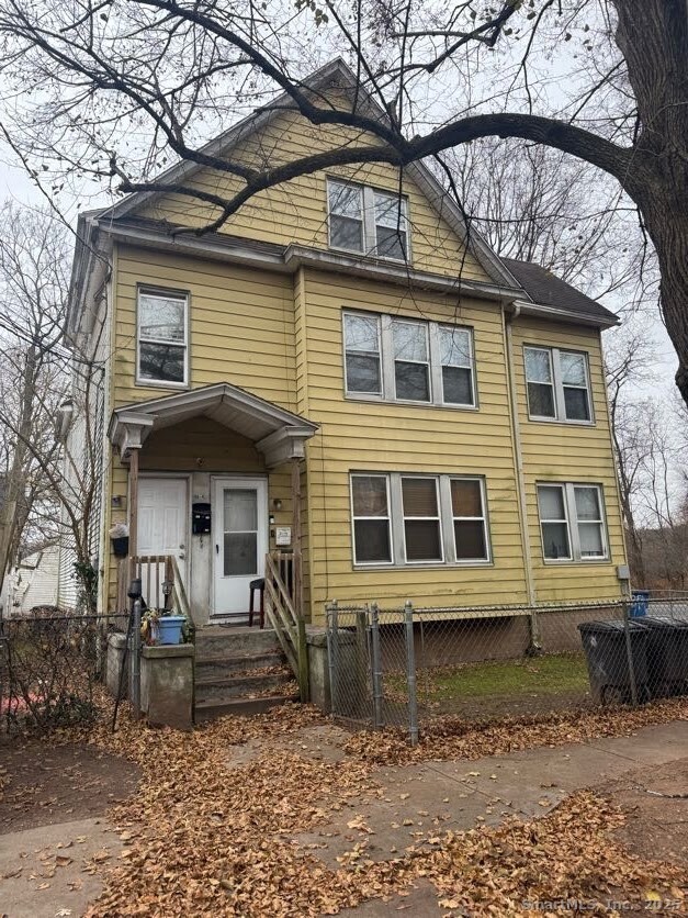 40 Harding Place New Haven, CT 06511 - Photo 2 of 8