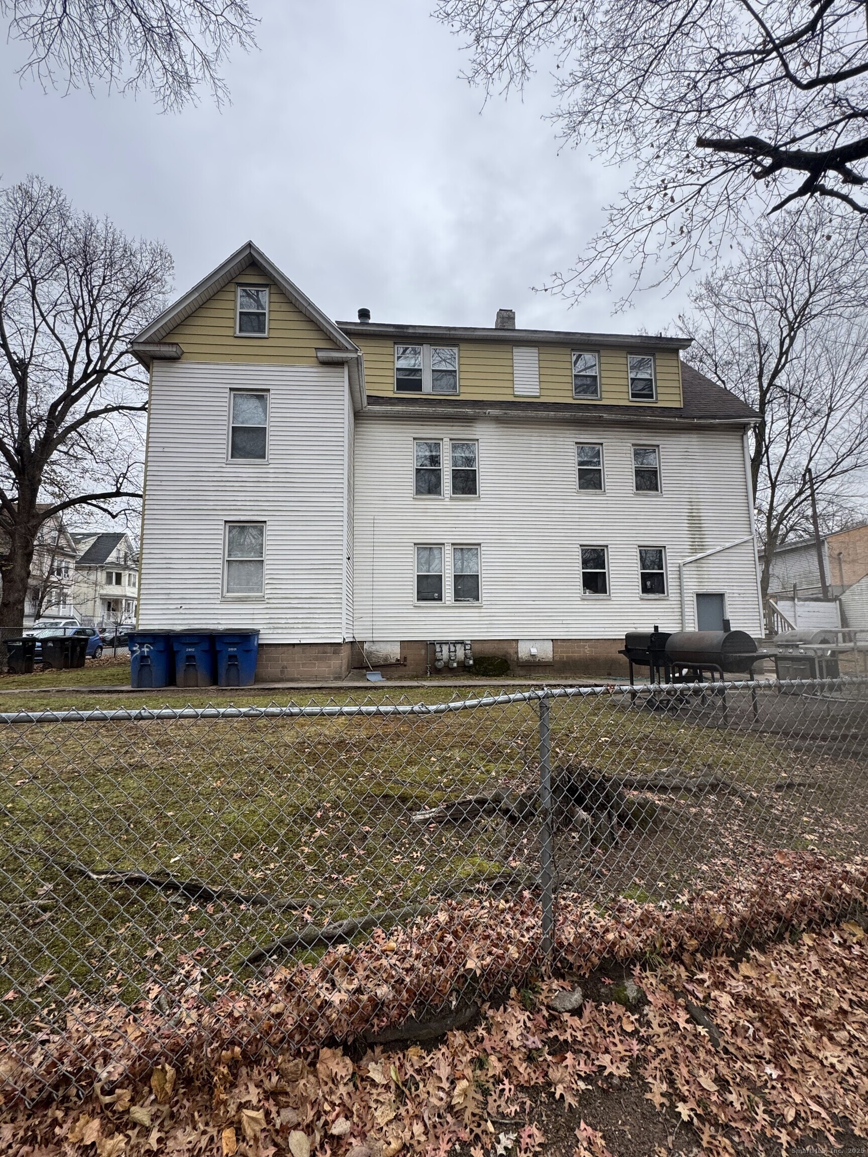 40 Harding Place New Haven, CT 06511 - Photo 6 of 8