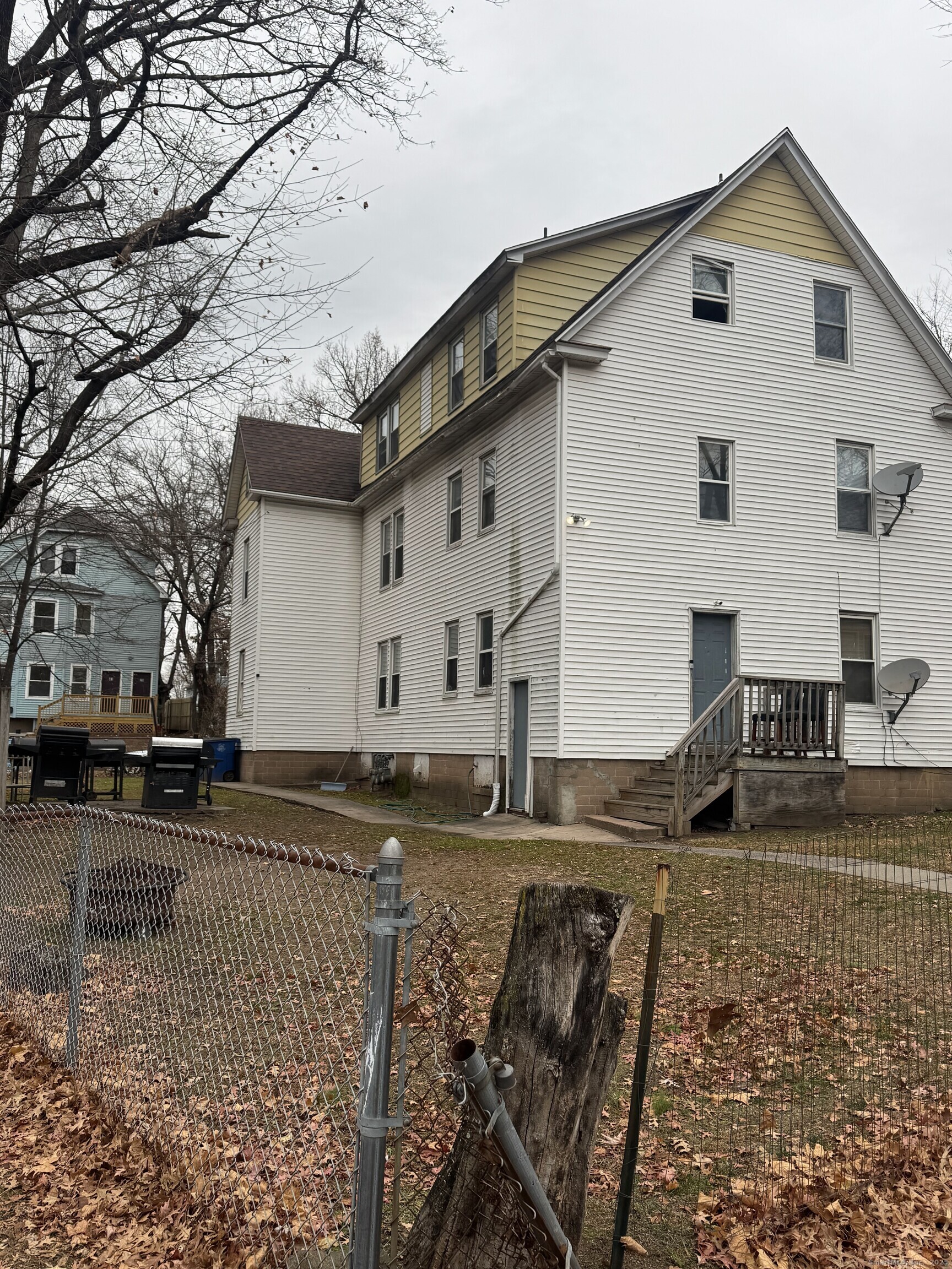 40 Harding Place New Haven, CT 06511 - Photo 8 of 8