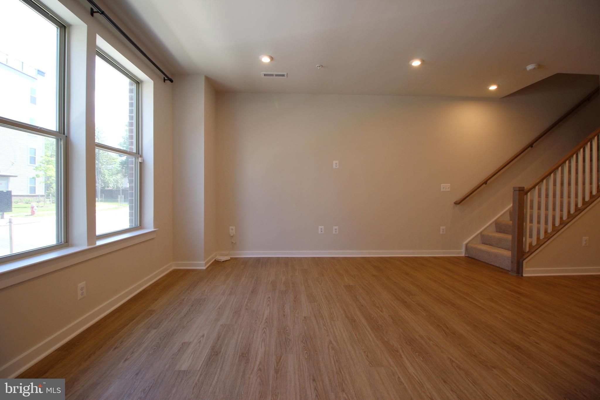 2154 Glacier Road, Unit 67 Herndon, VA 20170 - Photo 5 of 30