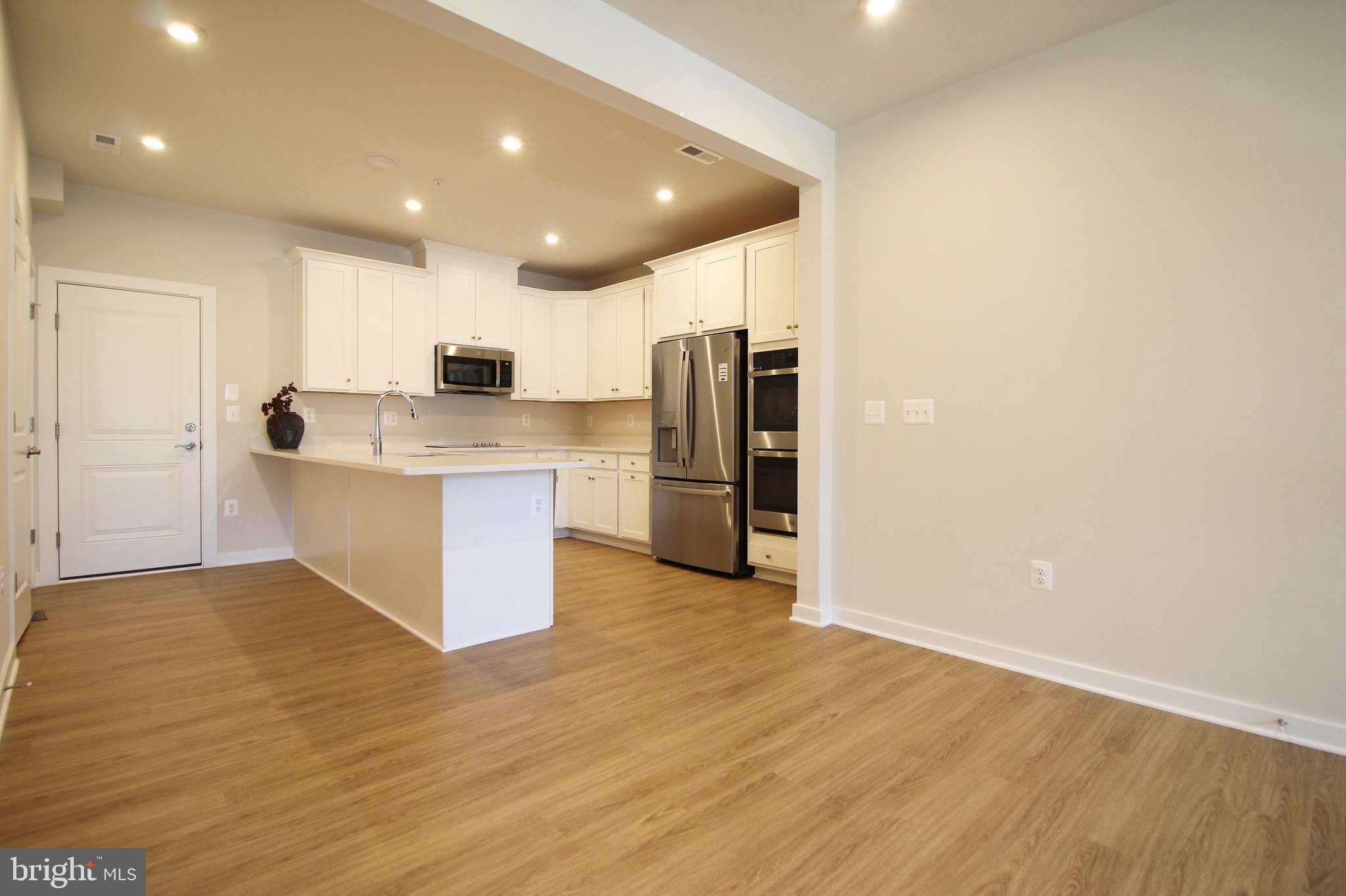 2154 Glacier Road, Unit 67 Herndon, VA 20170 - Photo 6 of 30
