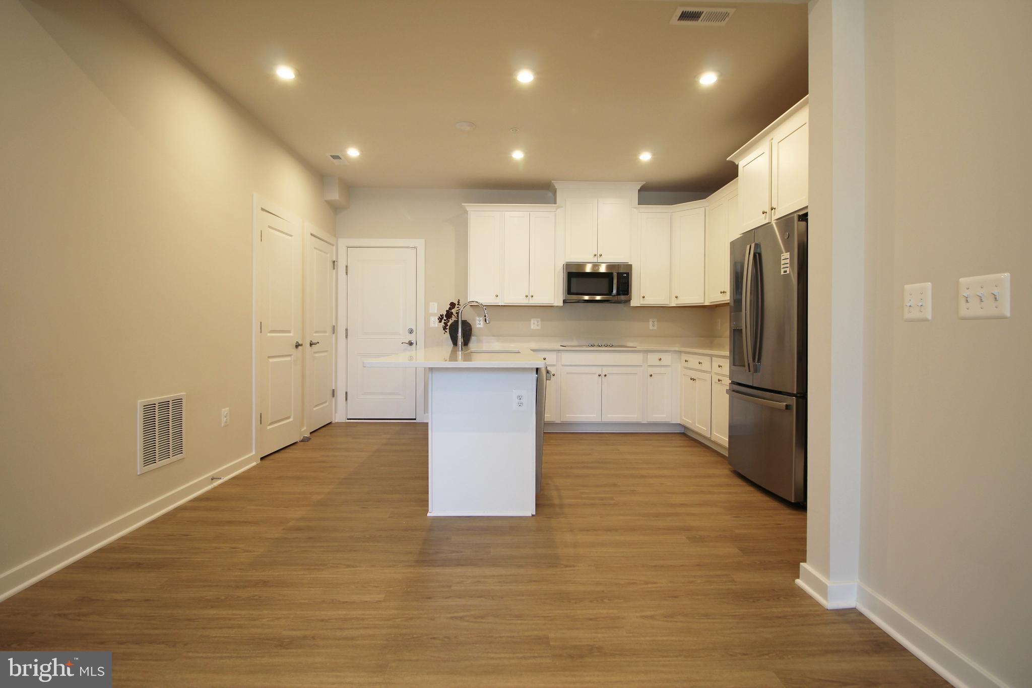 2154 Glacier Road, Unit 67 Herndon, VA 20170 - Photo 7 of 30