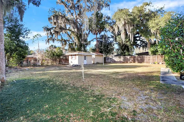 $1,800 | 11636 Osceola Road, Dunnellon, FL 34431