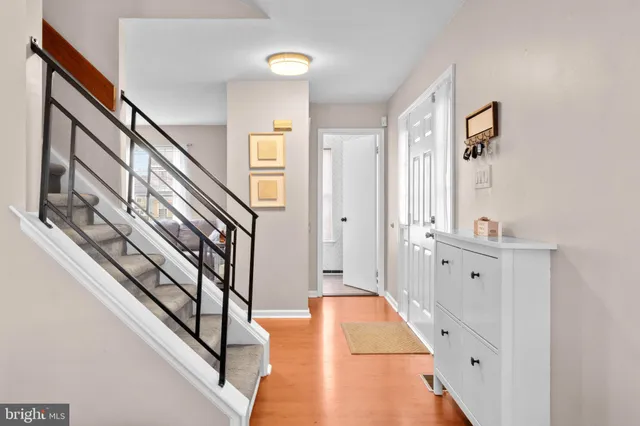 $399,900 | 210 Martins Way, Mount Laurel, NJ 08054