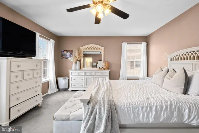 $399,900 | 210 Martins Way, Mount Laurel, NJ 08054