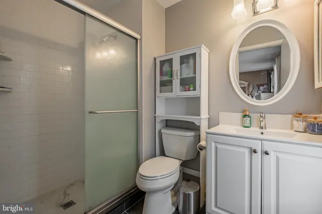 $399,900 | 210 Martins Way, Mount Laurel, NJ 08054