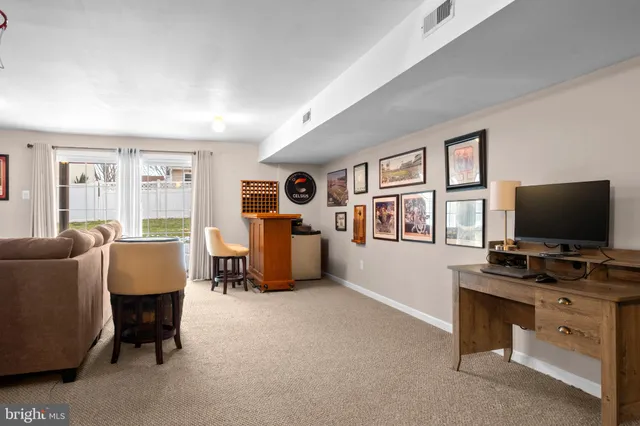 $399,900 | 210 Martins Way, Mount Laurel, NJ 08054