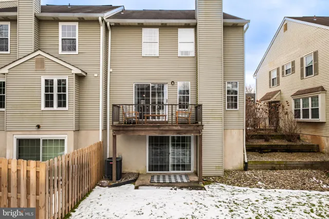 $399,900 | 210 Martins Way, Mount Laurel, NJ 08054