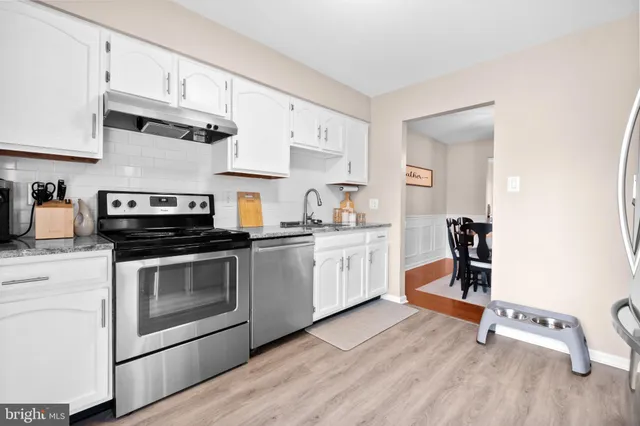 $399,900 | 210 Martins Way, Mount Laurel, NJ 08054