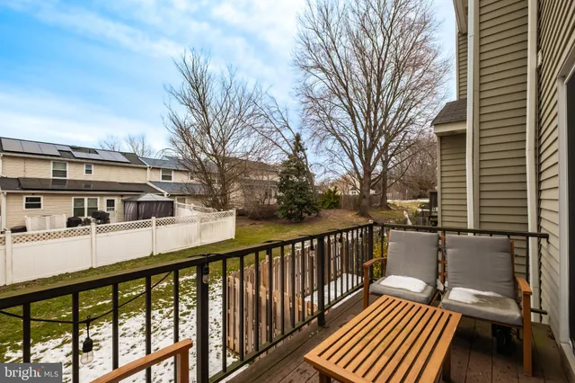 $399,900 | 210 Martins Way, Mount Laurel, NJ 08054