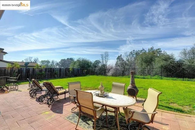 $1,300,995 | 9670 Canopy Tree Street, Roseville, CA 95747