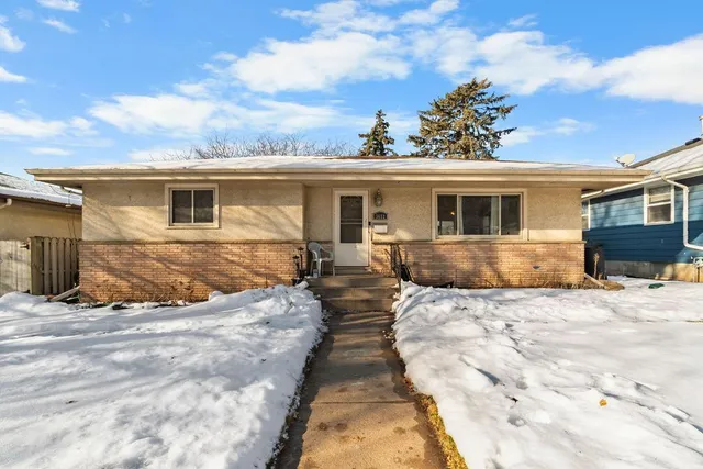 $335,000 | 3652 Lincoln Street Northeast, Minneapolis, MN 55418
