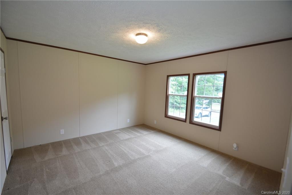 4730 Dick Wilson Road Denver, NC 28037 - Photo 4 of 27 Gallery Image 4