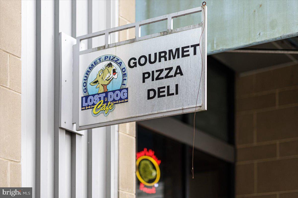 2049 South Glebe Road Arlington, VA 22206 - Photo 22 of 25 a sign on the wall of a building