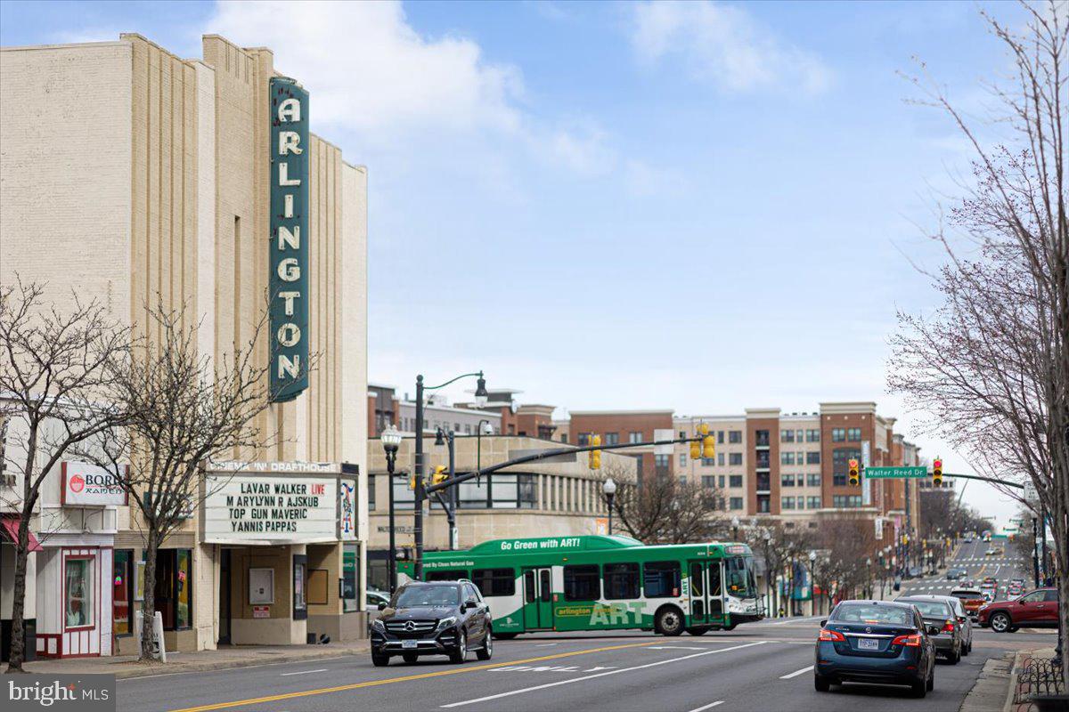 2049 South Glebe Road Arlington, VA 22206 - Photo 24 of 25 a city street lined with buildings and cars
