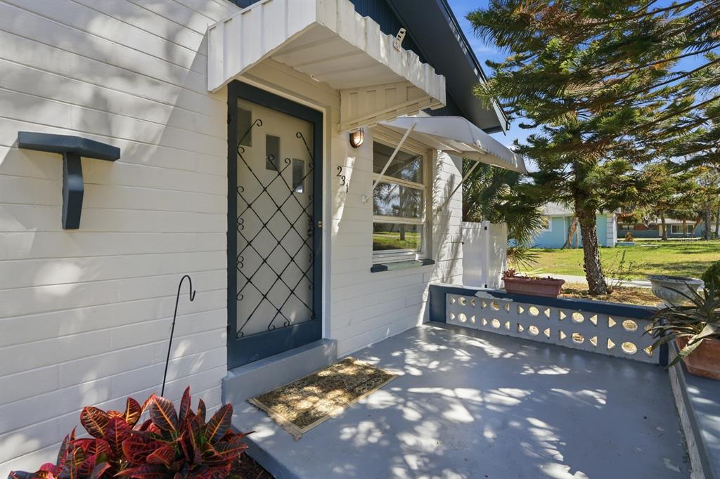 231 North Ridgewood Avenue Ormond Beach, FL 32174 - Photo 2 of 48