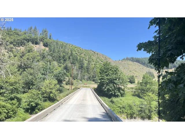 $475,000 | 2157 Ferguson Lane, Days Creek, OR 97429